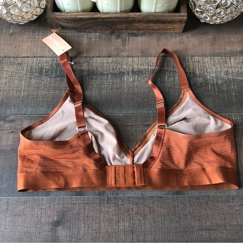 Thirdlove Shadow Stripe Triangle Wireless Bralette - Picture 3 of 5